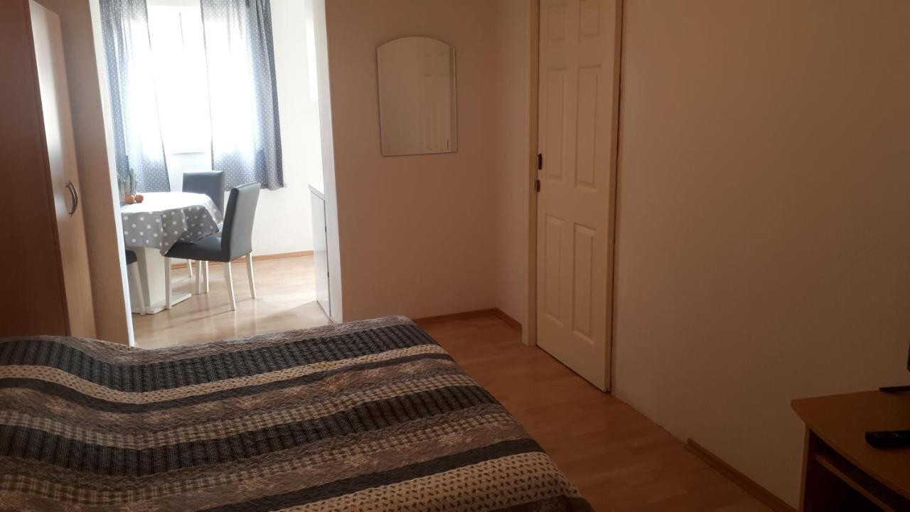Apartmani Riba Makarska Eksteriør bilde