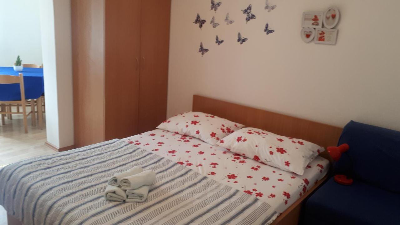 Apartmani Riba Makarska Eksteriør bilde